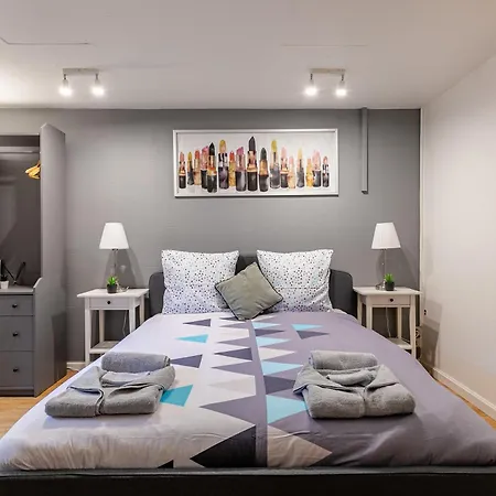 Apartment Cosy Proche Orangerie